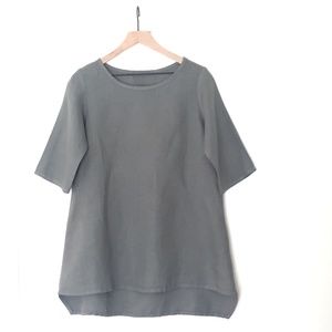 Cut Loose Solid Linen Tunic